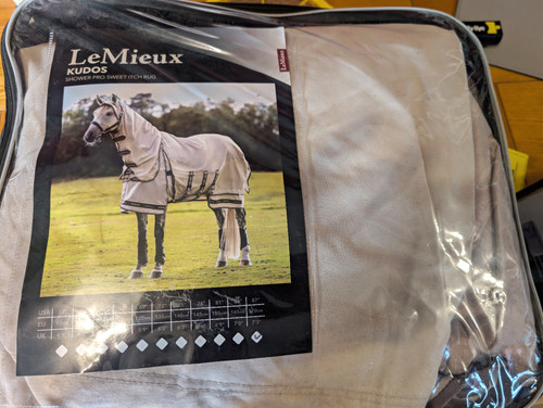 Lemieux kudos horse - kudos, sweet